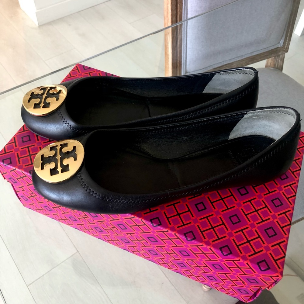 Tory Burch Black Flats 8M (women’s)